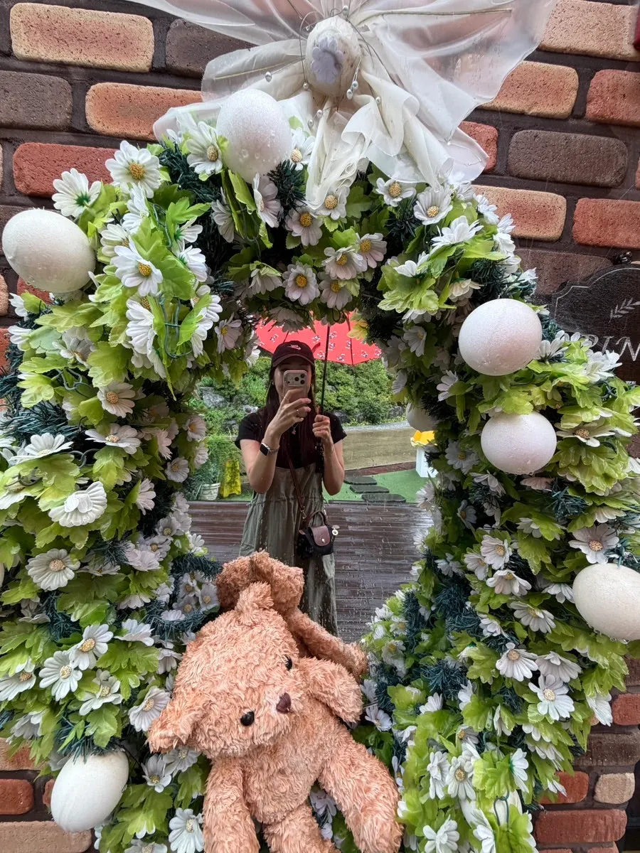 Photo zone near the café entrance