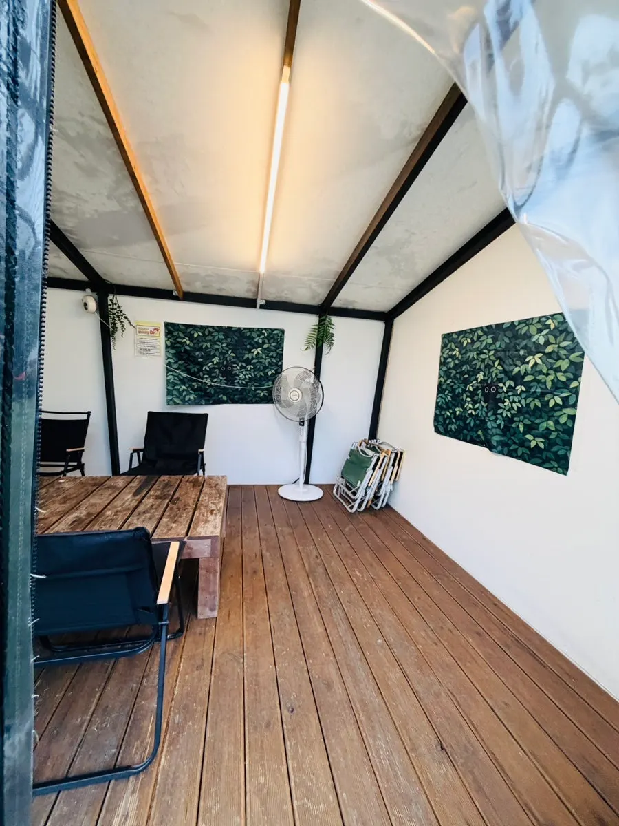 Private bungalow space