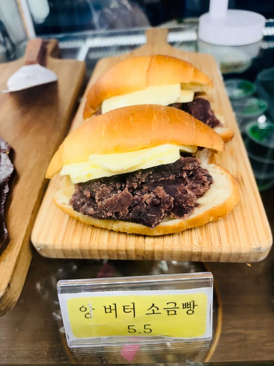 Closing photo of Pino Cafe in Pungse-myeon, Cheonan