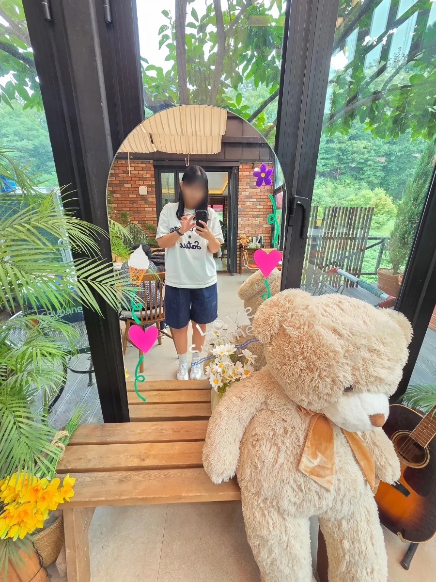 Pino Cafe's cute indoor photo zone