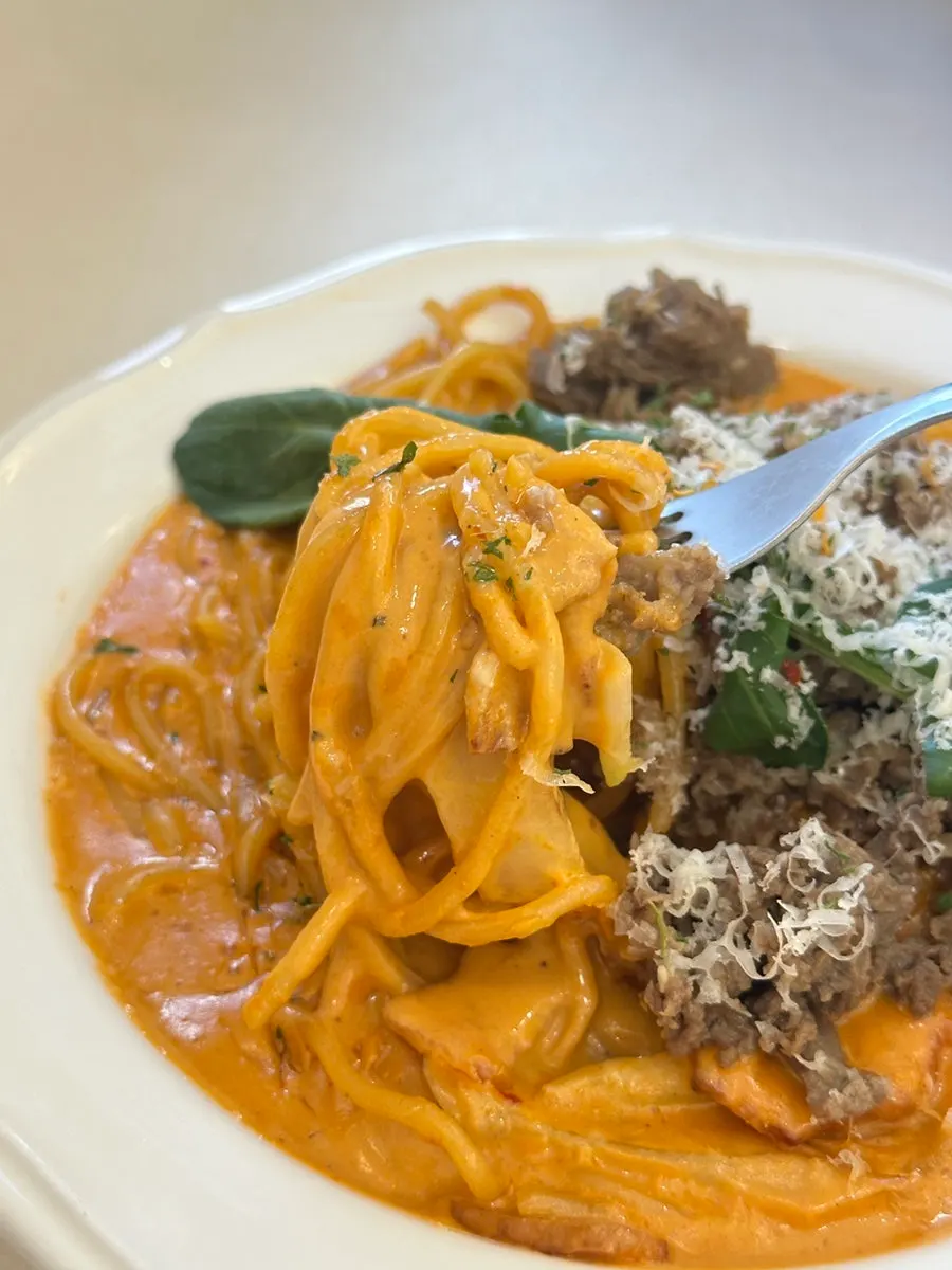 Bulgogi pasta generously covered in rosé sauce