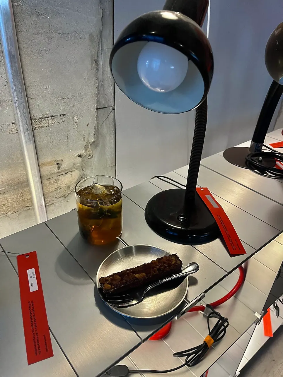 마카다미아가 박힌 휘낭시에