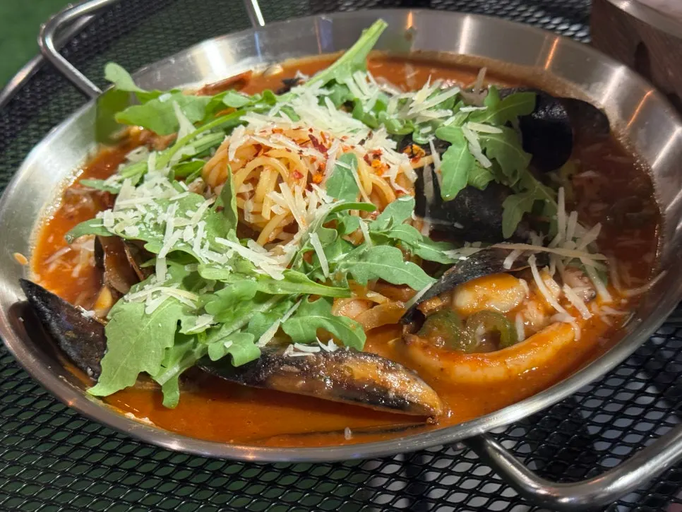 얼큰토마토 파스탕 한 그릇