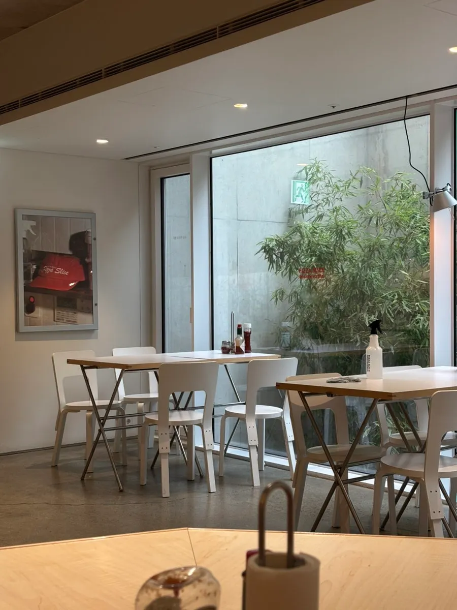 Seating area with triangular tables