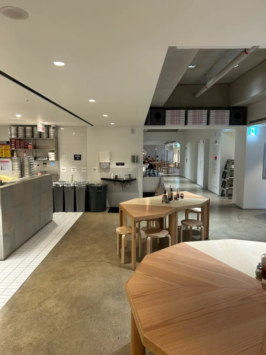 Full view of the Pizza Slice Seoul store in Seongsu