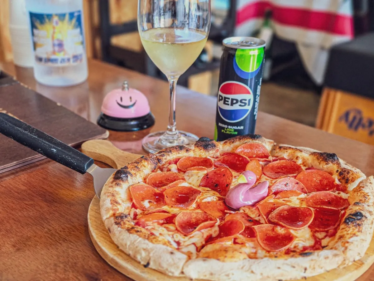 Signature wood-fired pizza photo from Pizza257 Songdo Branch