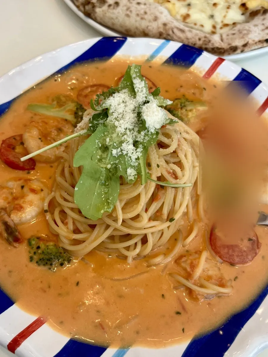 Pizzeria Oのガンベリロゼクレマパスタ