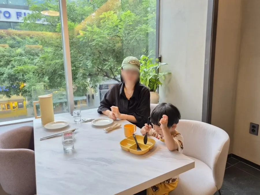 High chair set up at the restaurant
