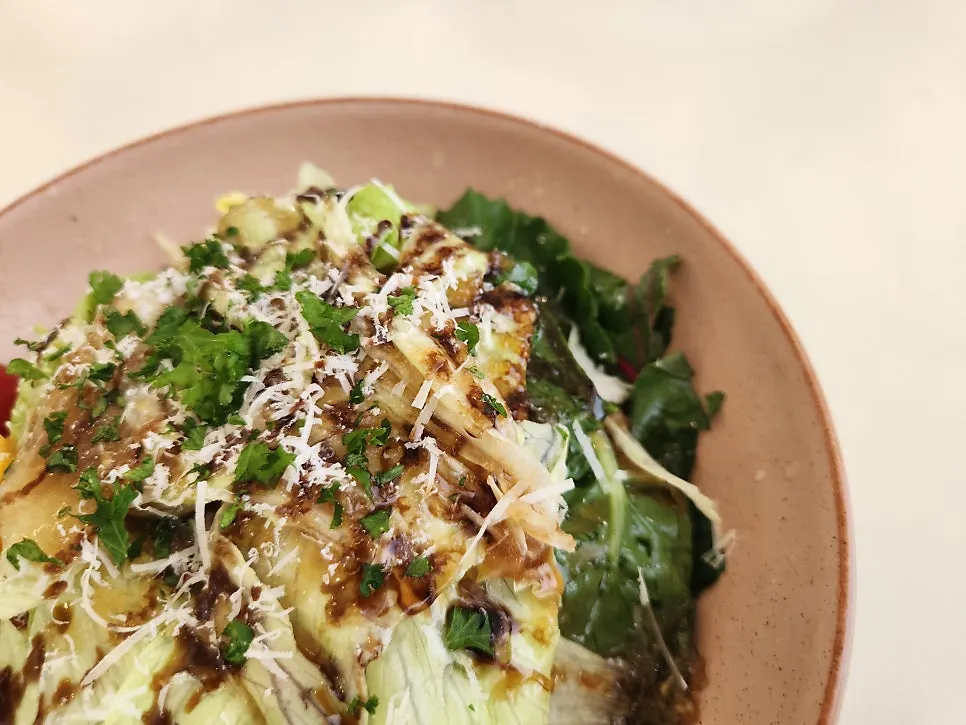 A plate of salad at Eoneu Dal