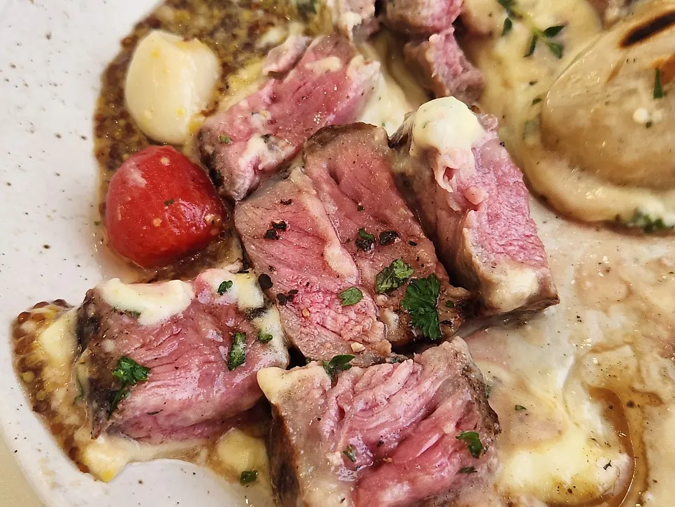 A piece of steak picked up at Eoneu Dal