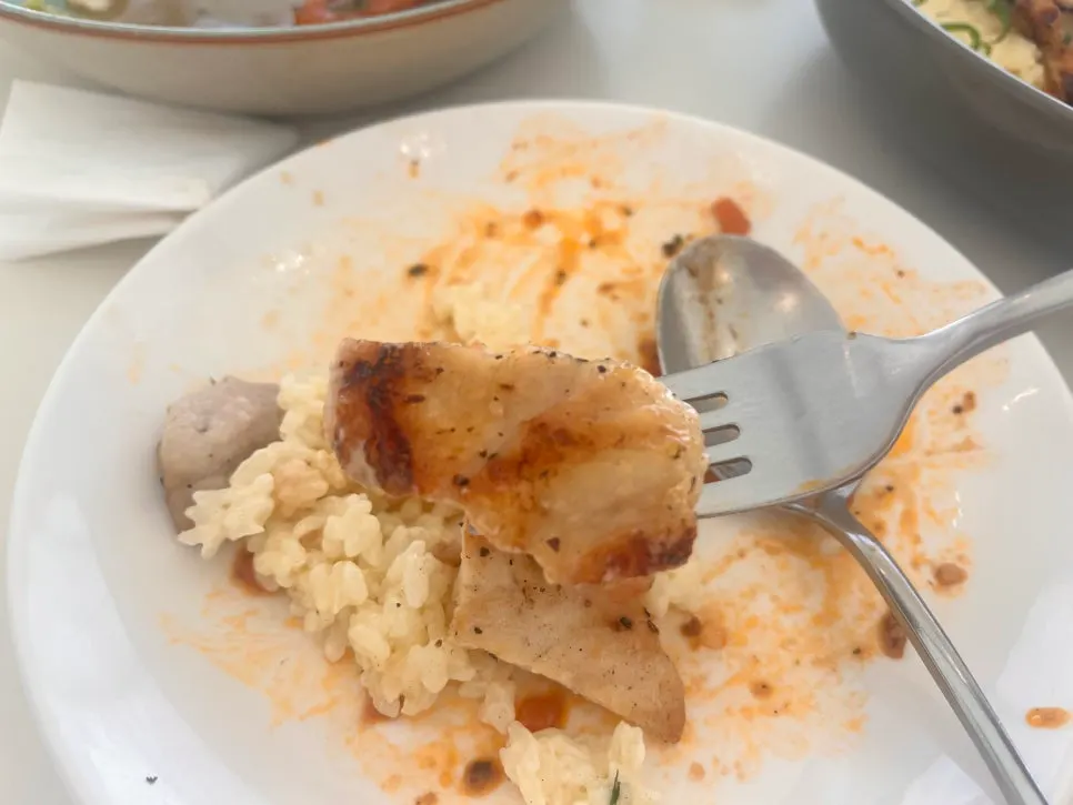 부드럽고 진한 치킨리조또 한 접시