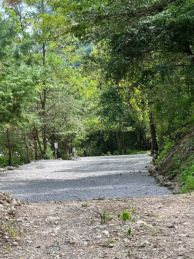 Full view of the spacious Byeolbit Zone site