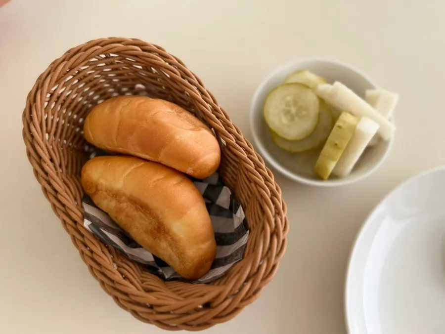 Warm bread course