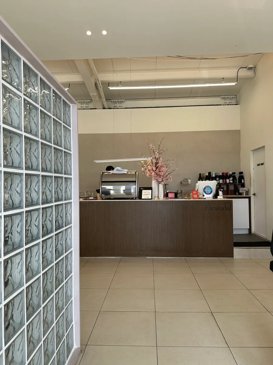 Spacious dedicated parking in front and behind the restaurant