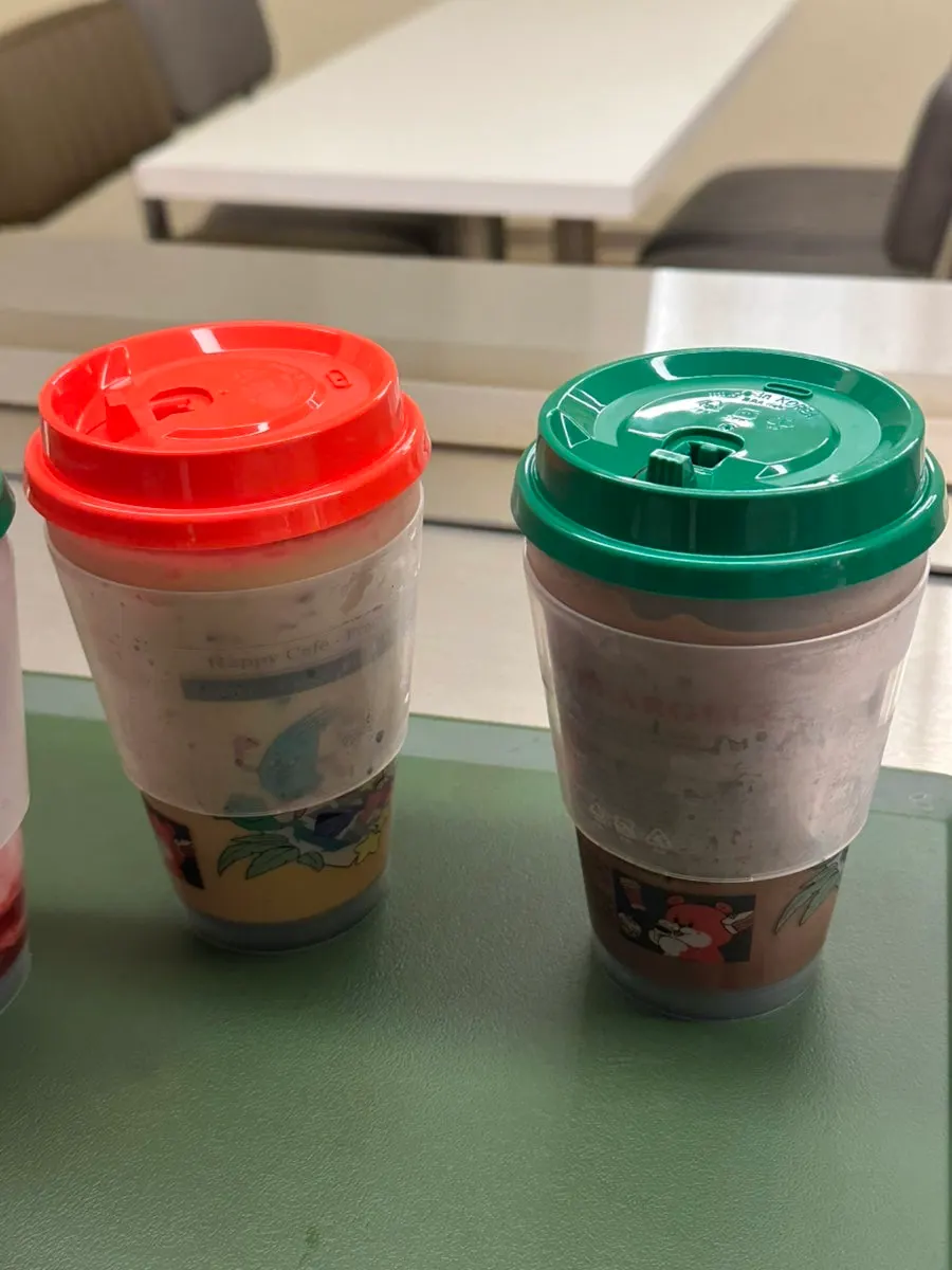 Two drinks served in reusable cups