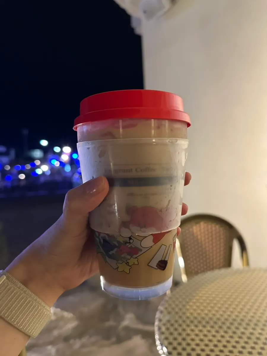 Close-up of a thick, sturdy reusable cup