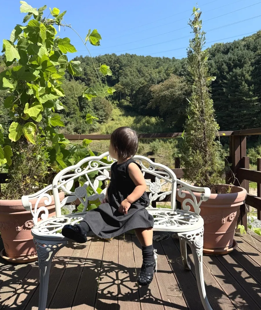 Outdoor terrace space behind From Italy