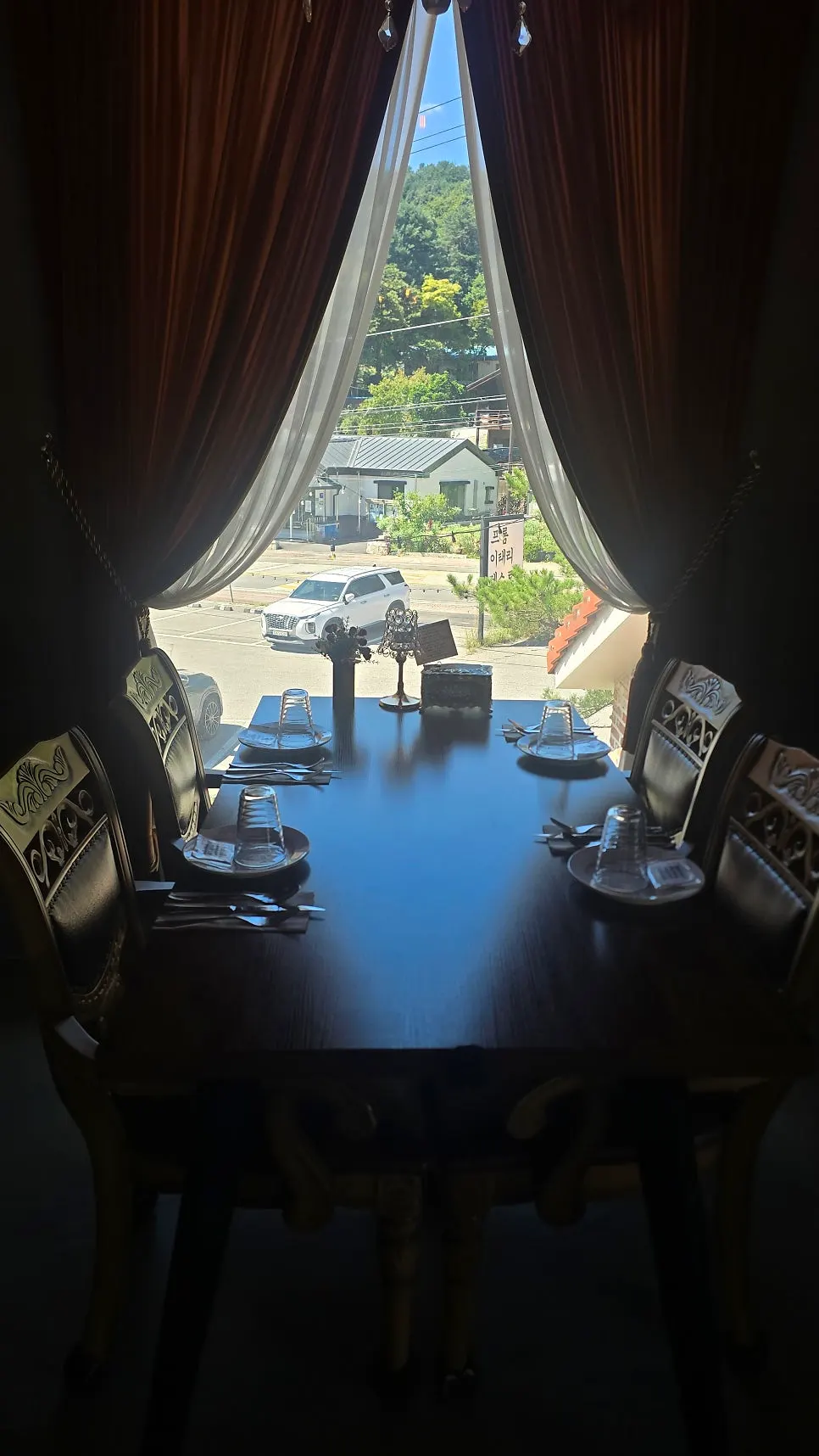 Interior of From Italy with European-style furniture
