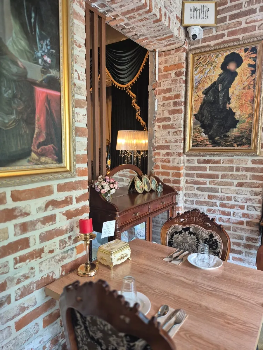 From Italy interior with paintings and decorative props