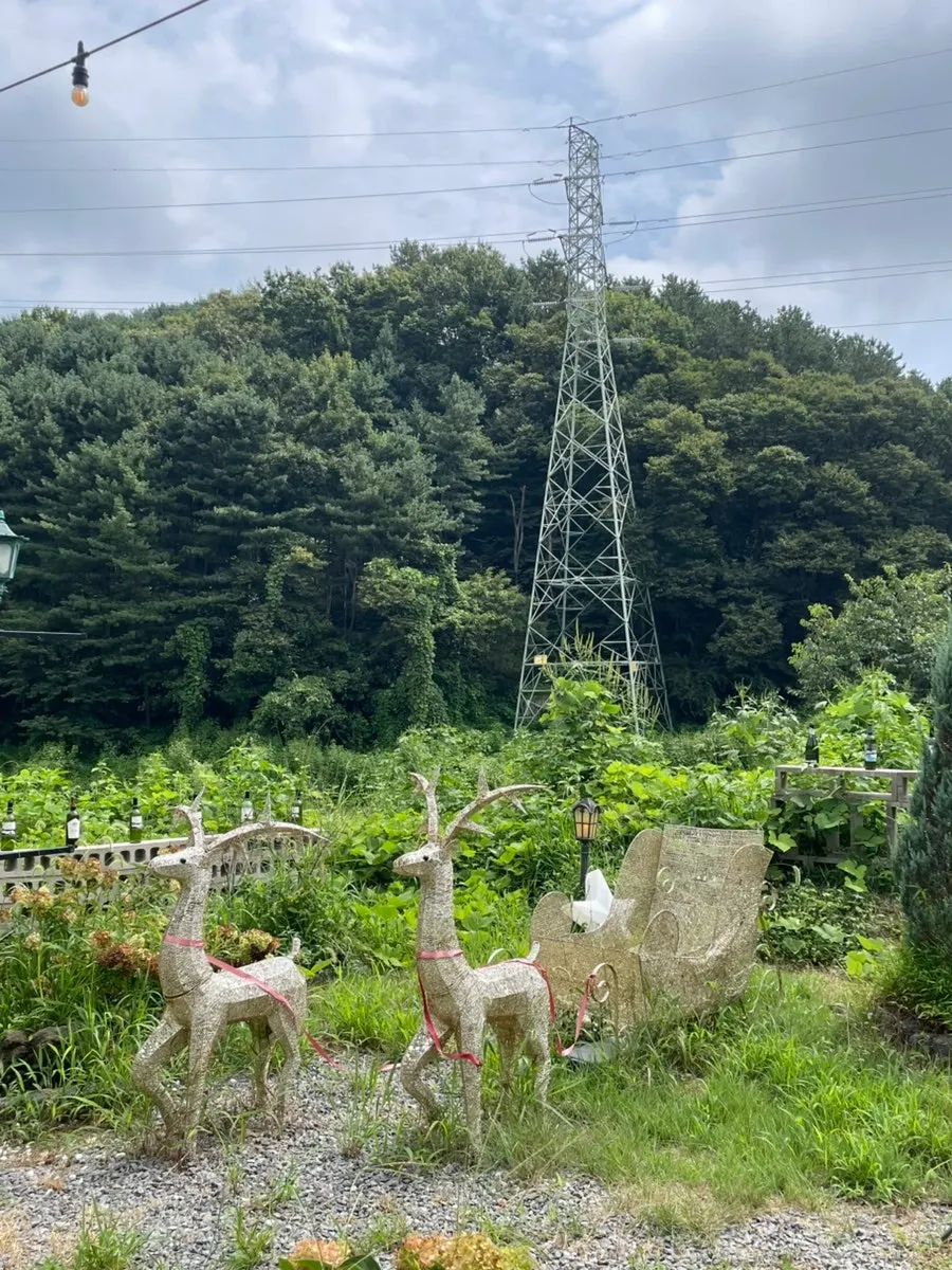 정원 쉼터가 있는 프롬이태리 외부 전경