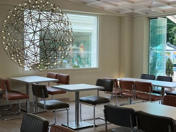 Quiet indoor seating in the annex