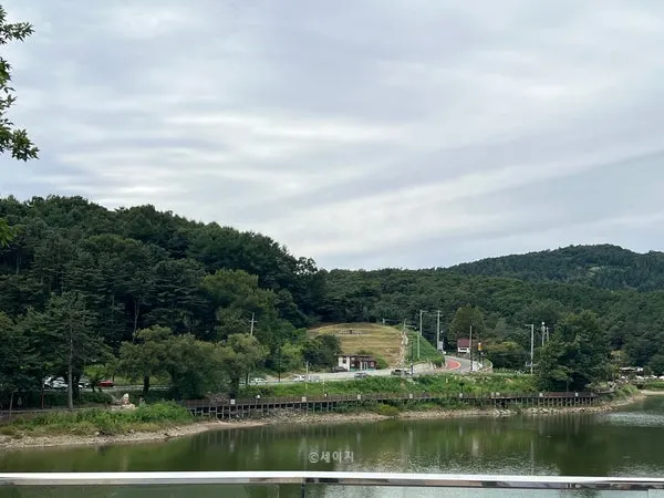 Lake view seen from the outdoor zone