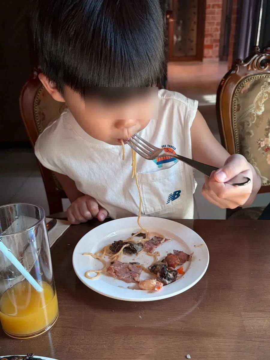 Meal shared with a kid at the table