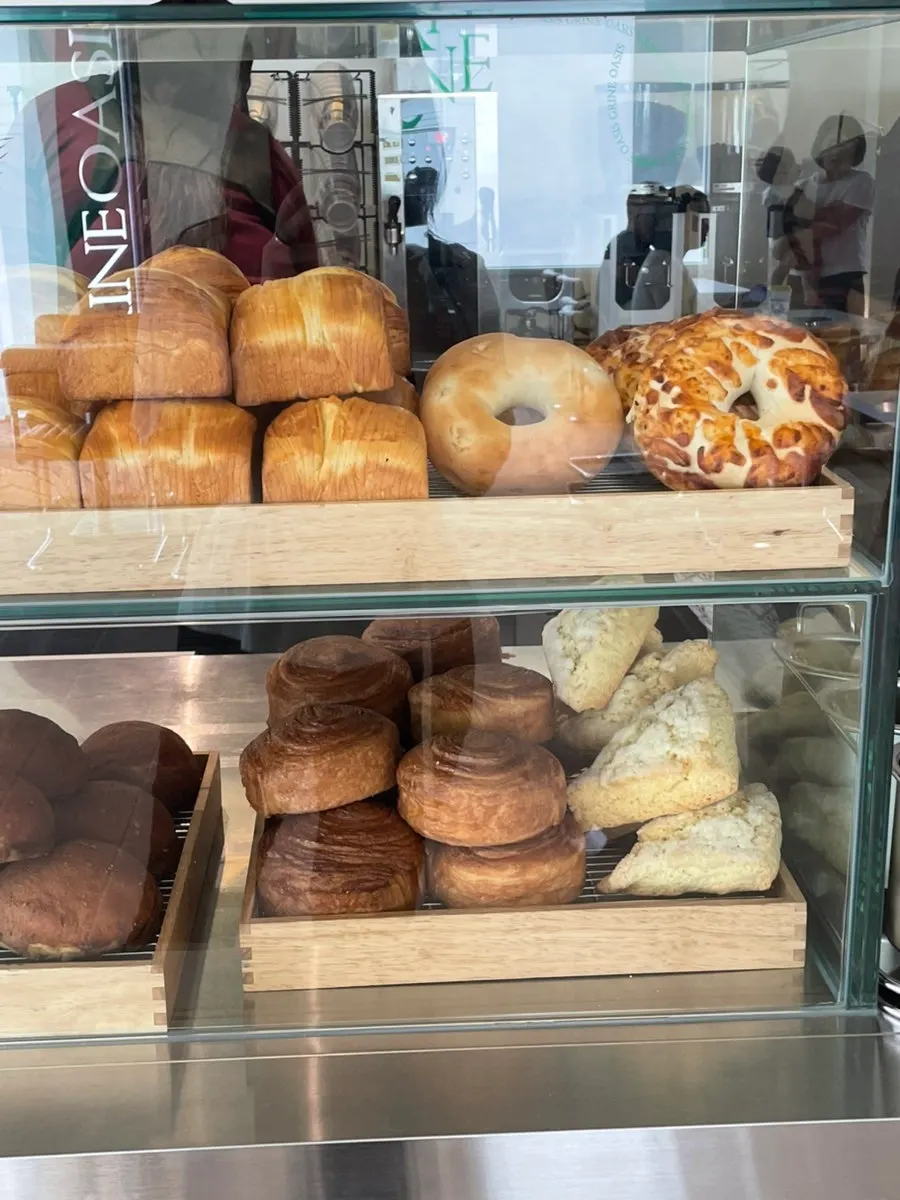 Geurine Oasis menu board