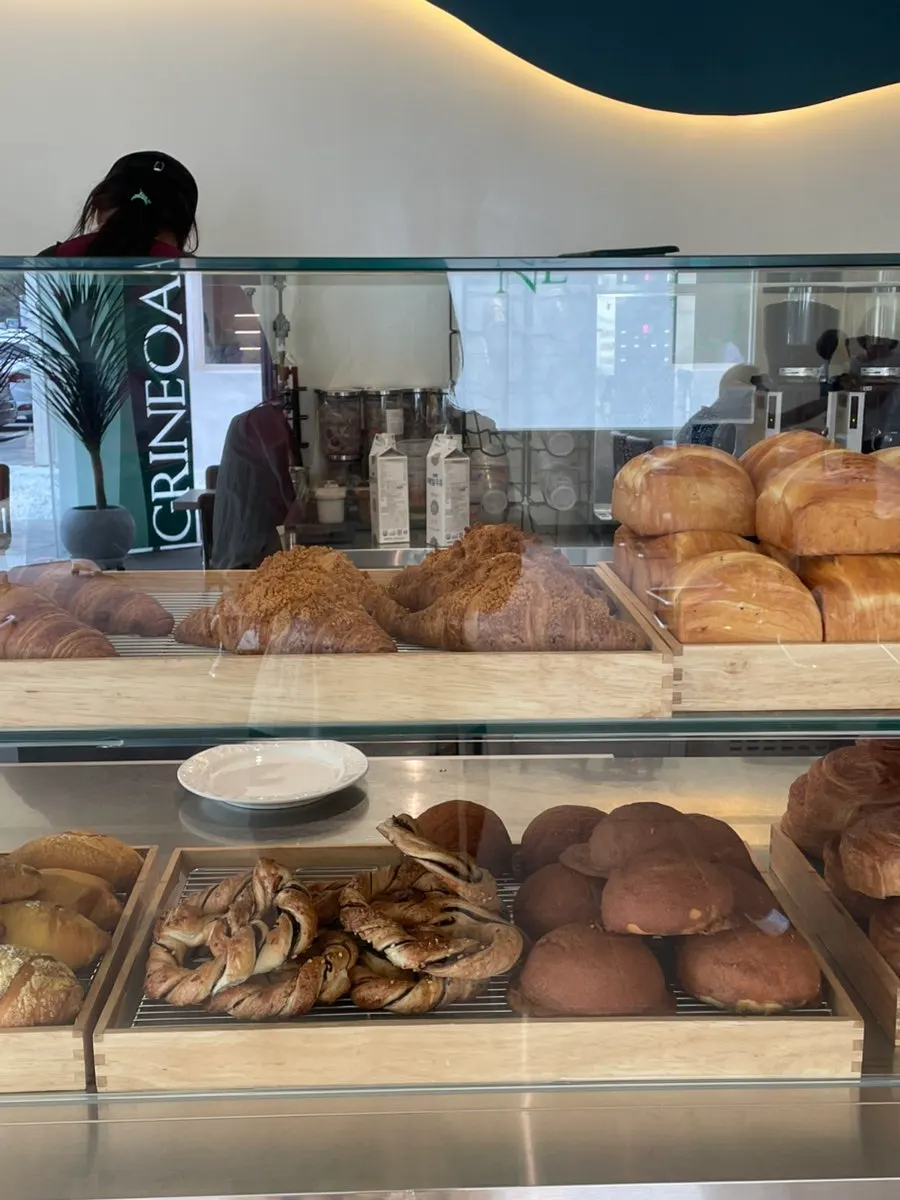Geurine Oasis coffee menu board