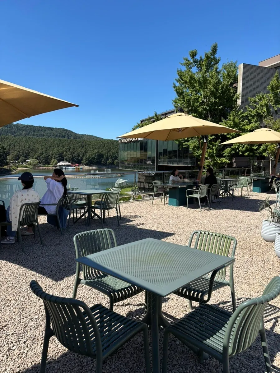 View of Gomo Reservoir from outdoor seating