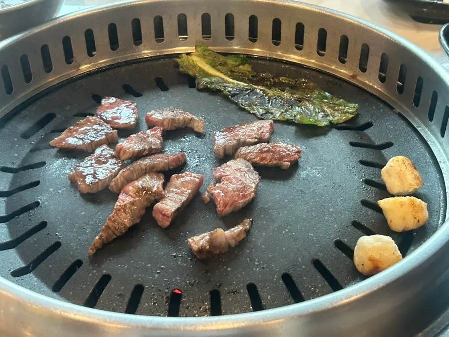 The table at the end of the meal