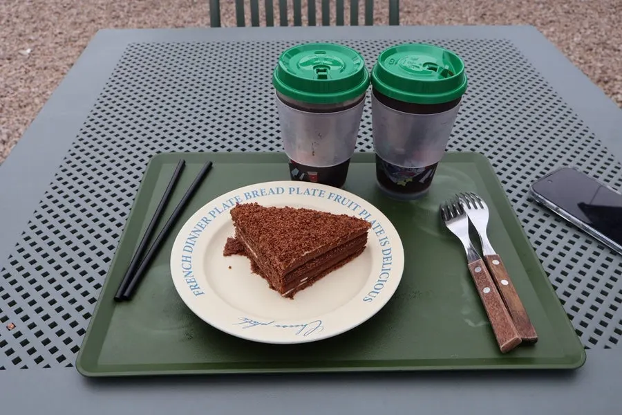 Ordered Malenka cake and coffee