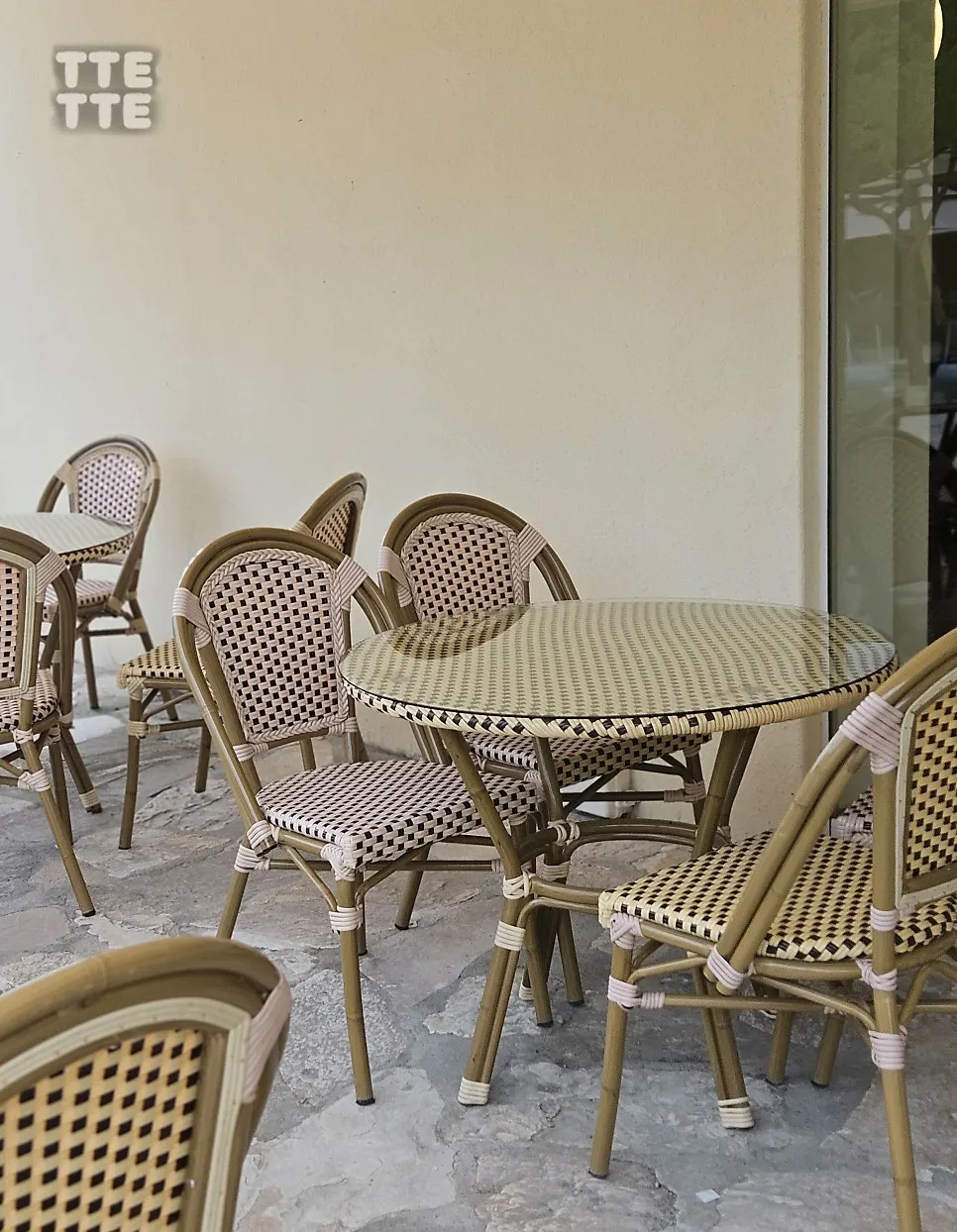 Dog-friendly seating with generous spacing