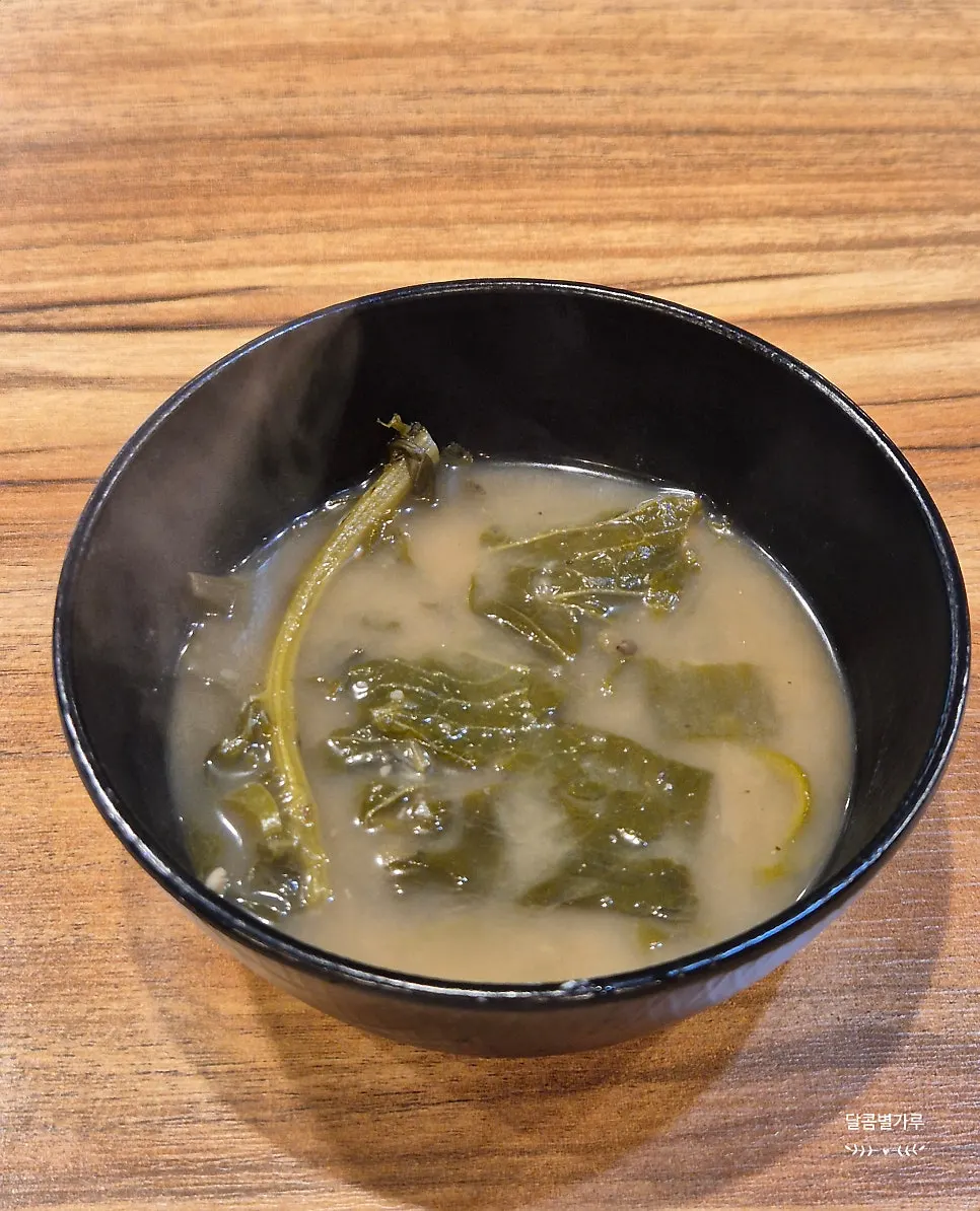 명이몽 된장국 한 그릇