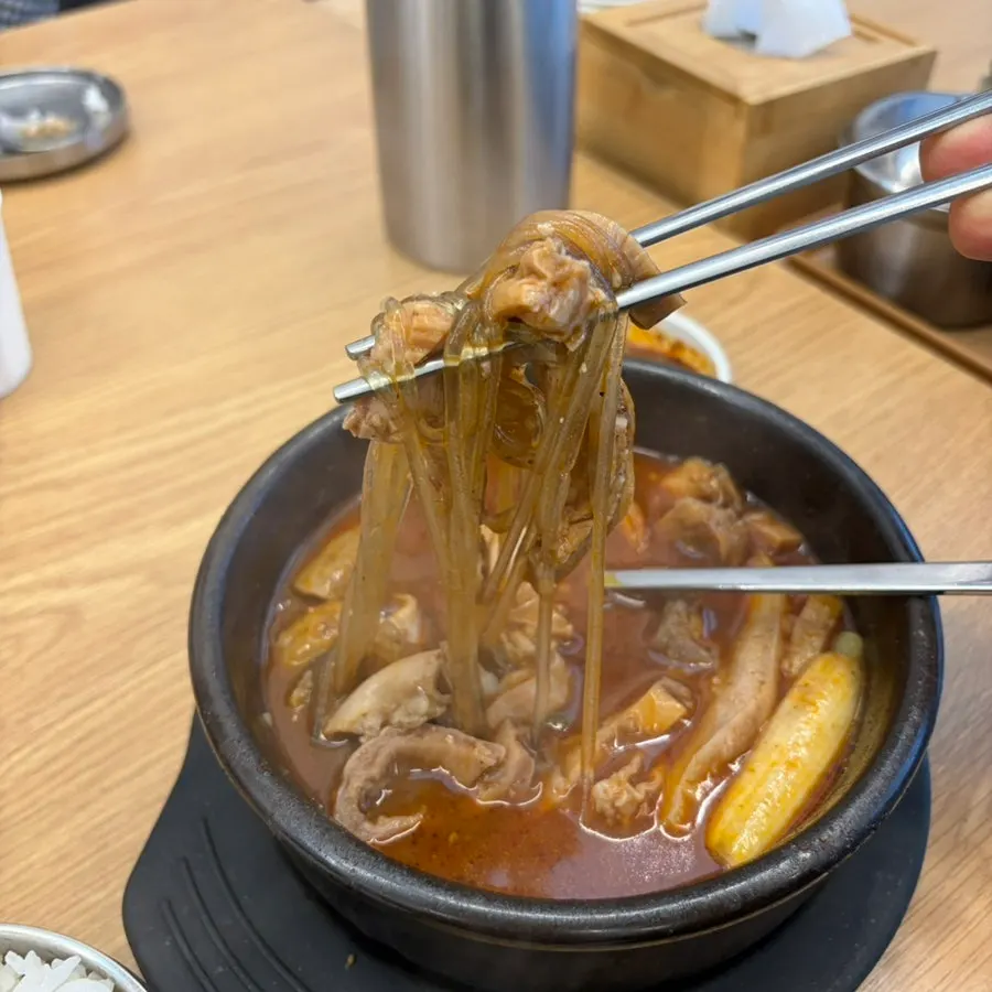 매일 담근 배추김치 접시