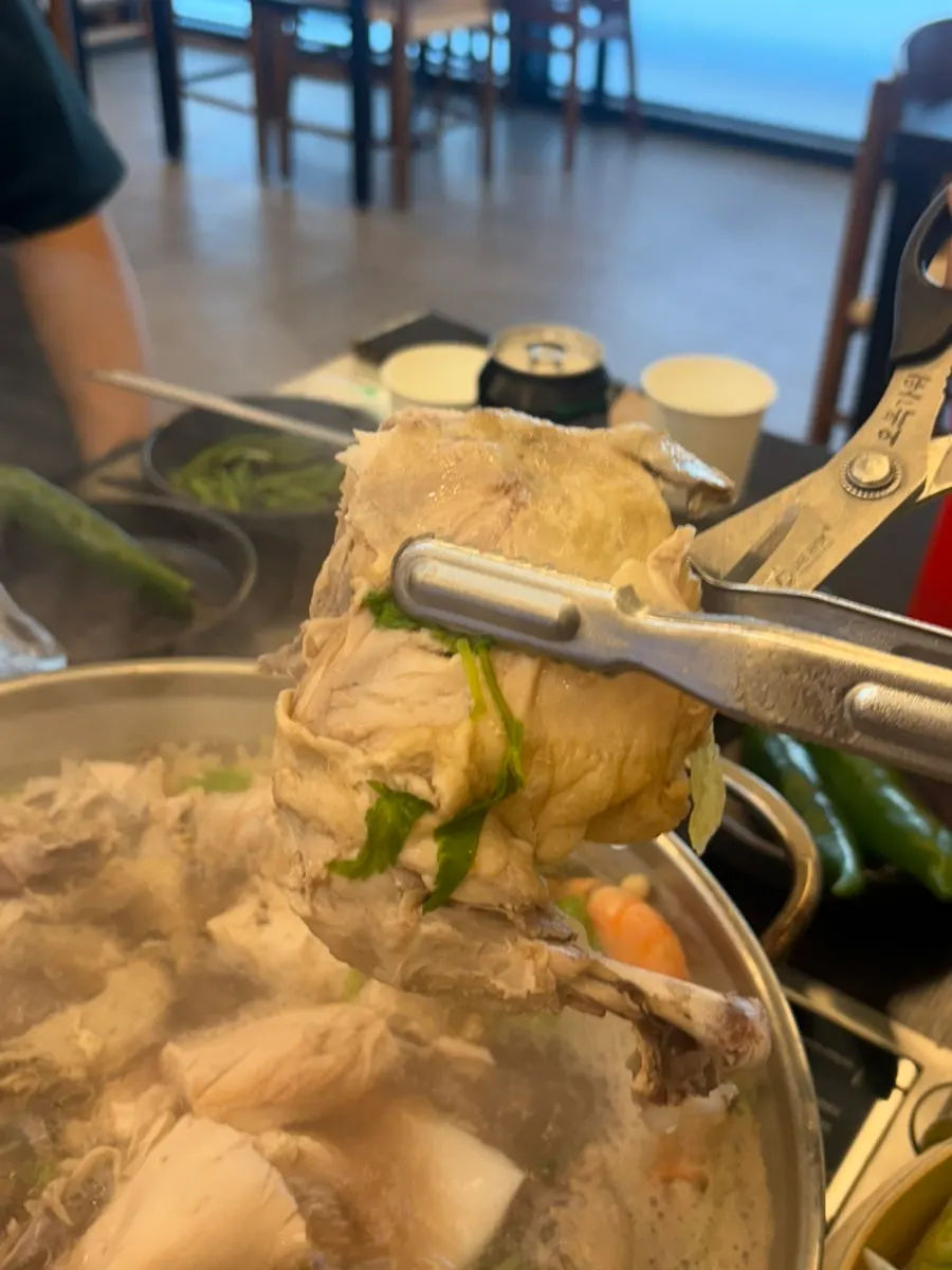Haesintang pot with shabu vegetables added