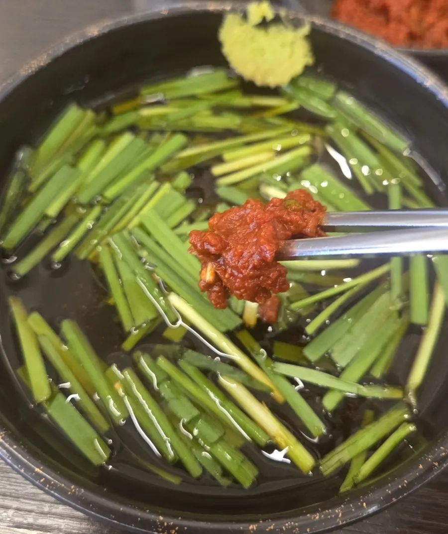 Seafood samgyetang boiling