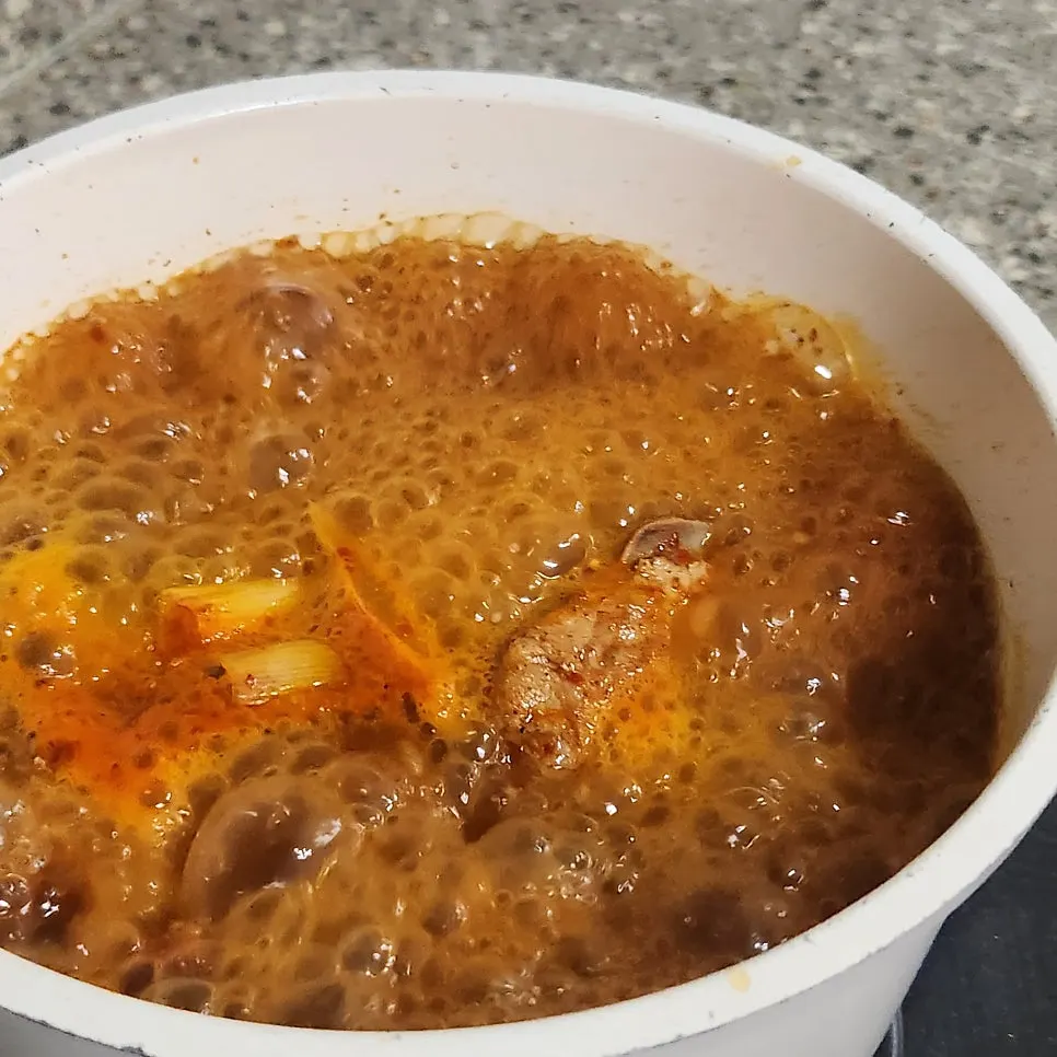 Bone soup broth and bones