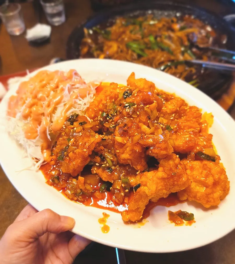 A plate of mini-size kkanpung shrimp