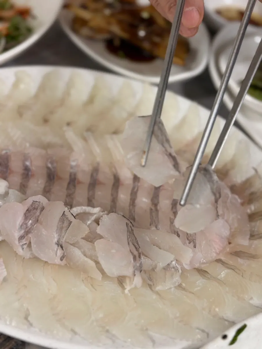 Information photo for a Pohang snow crab restaurant