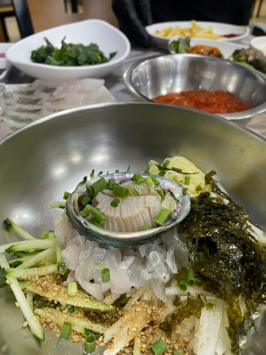 철판에 나온 콘치즈