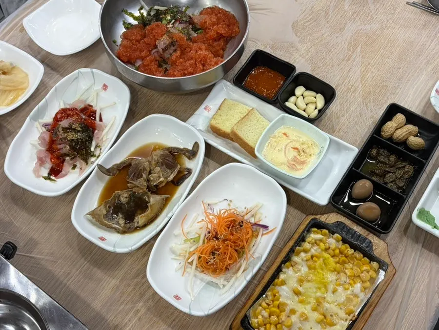코스에 포함된 스끼다시 한 상