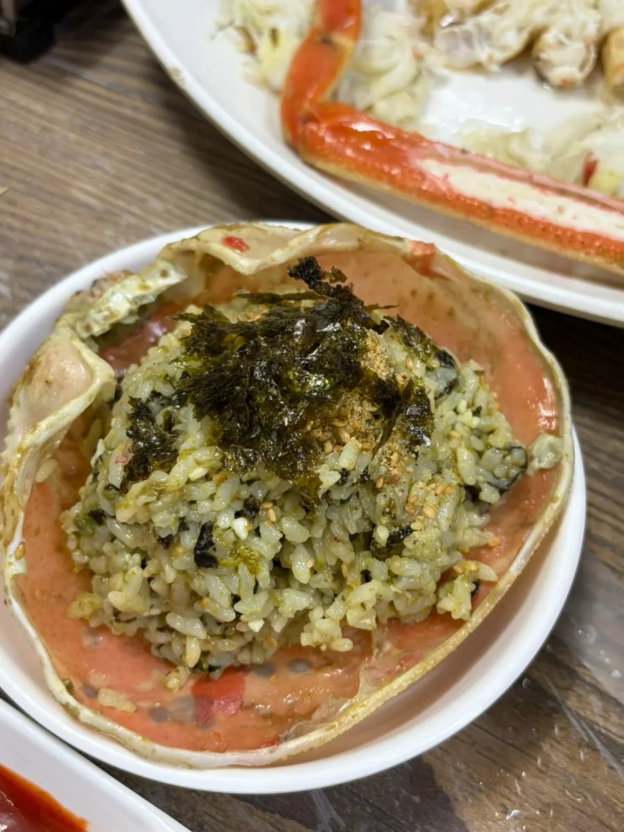 Crab jang mixed into rice
