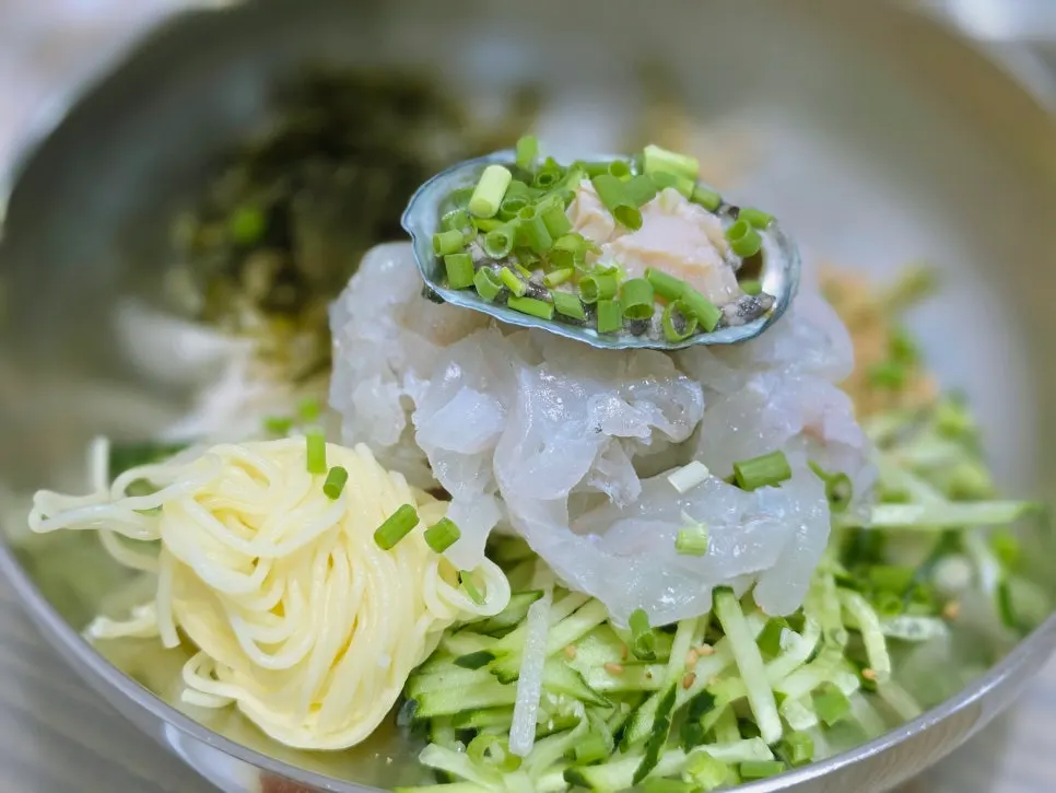 박달스페셜 코스의 밑반찬 상차림