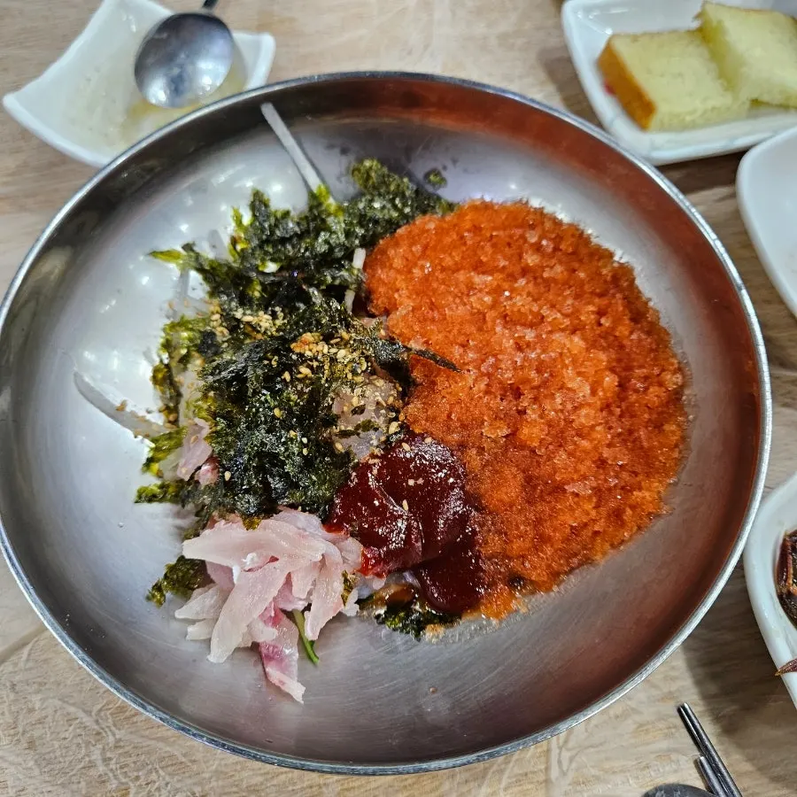 Abalone porridge served first