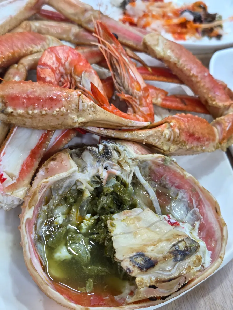 Bakdal snow crab meat trimmed by section