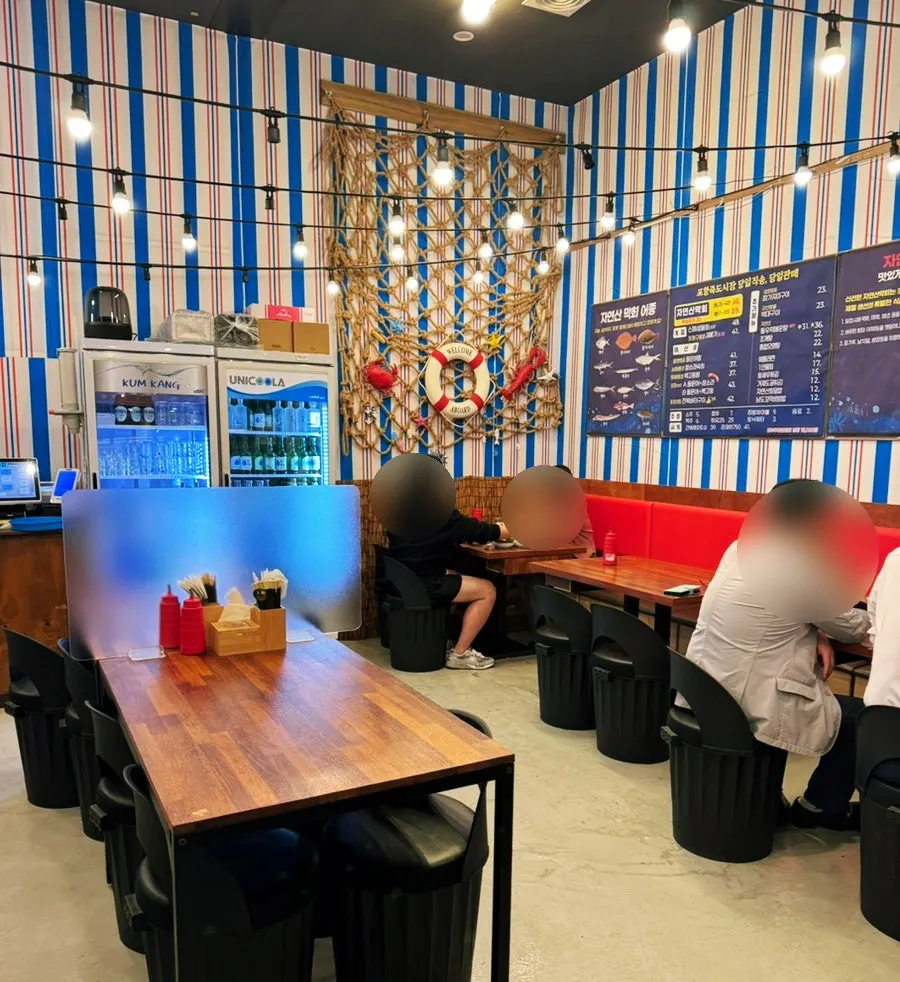 Pohang Makhoe dining hall interior with ocean-inspired decor