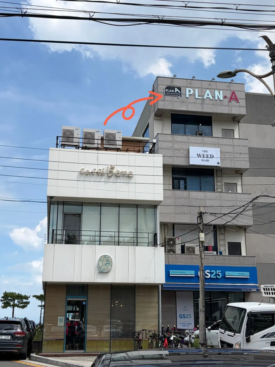 Exterior of the building housing Plan A Restaurant right by Songdo Beach