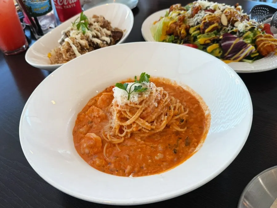 Shrimp rosé pasta piled with plenty of shrimp