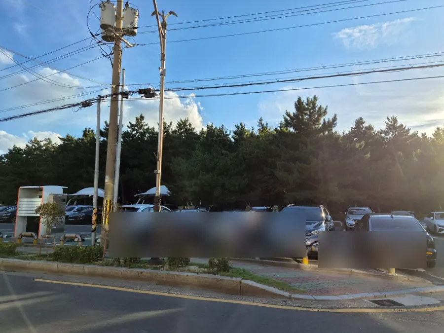 Free public parking lot behind Plan A Restaurant
